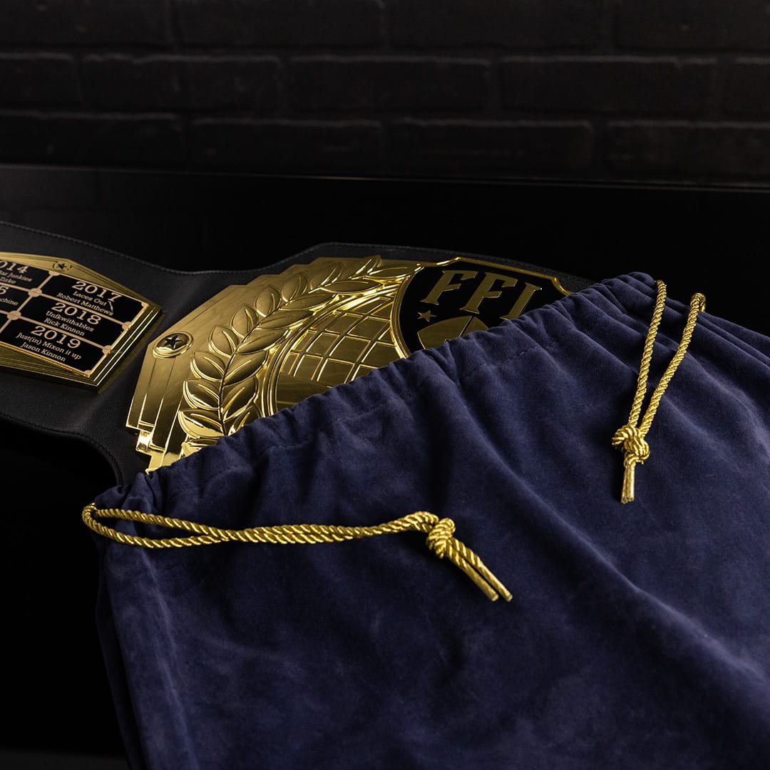 TrophySmack Championship Belt Presentation Kit